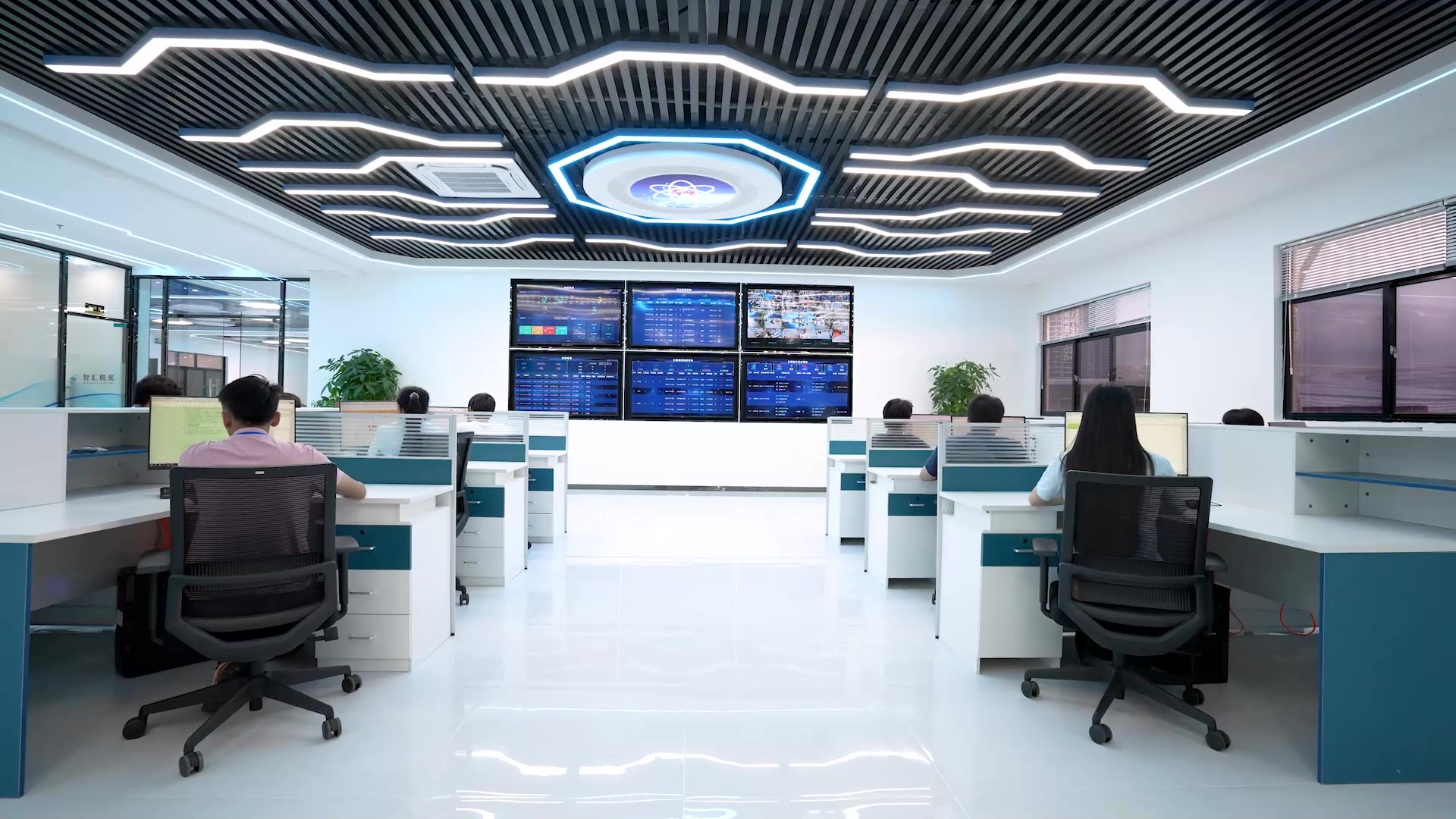 Warum Zhihui Präzisions-CNC-Bearbeitungs dienstleistungen wählen